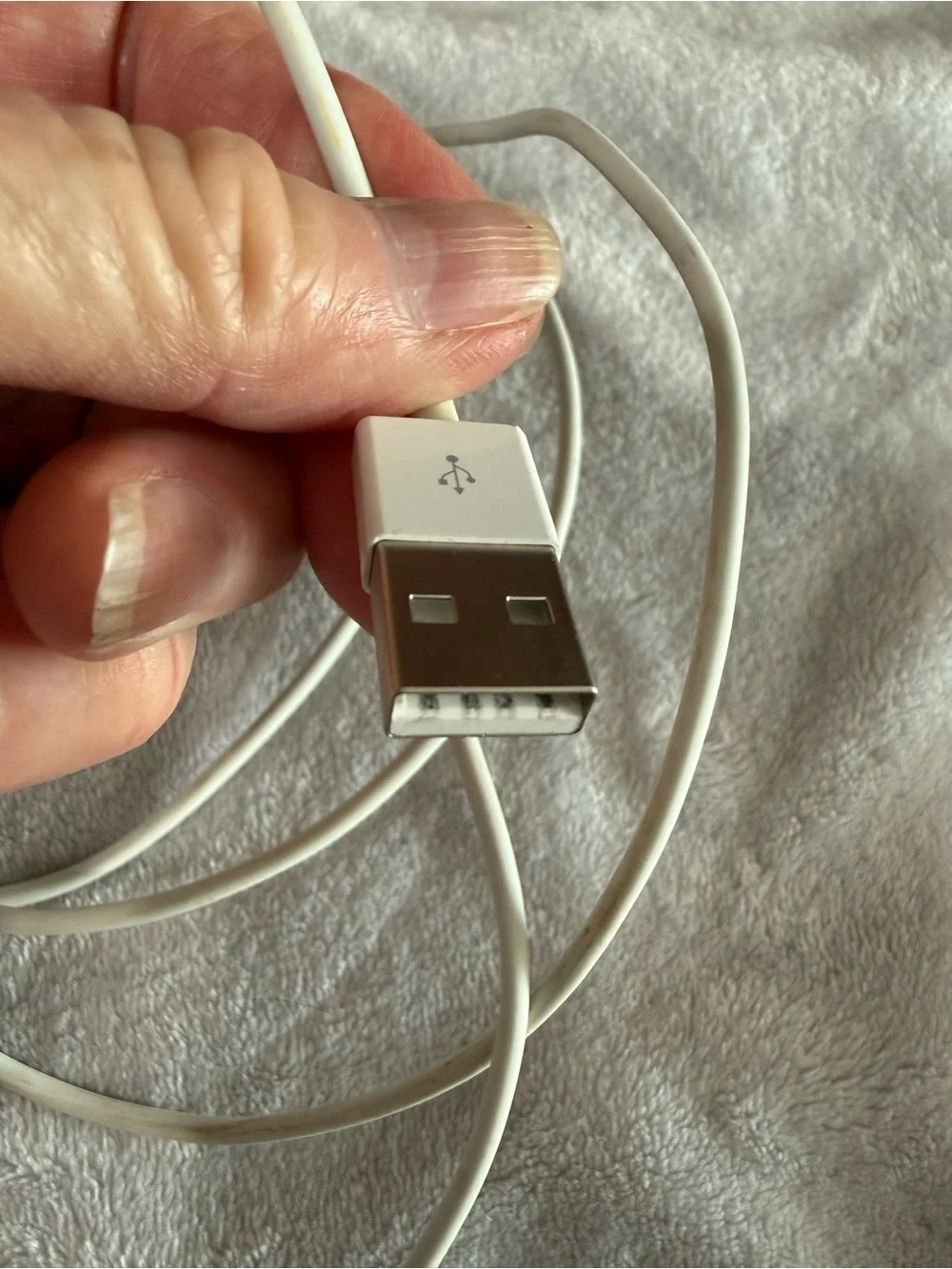 White Magnetic Charging Cable for Apple Smartwatch